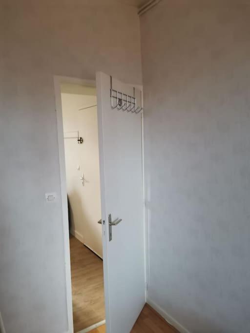 Super Appartement Chez Mon General Клермон-Ферран Экстерьер фото