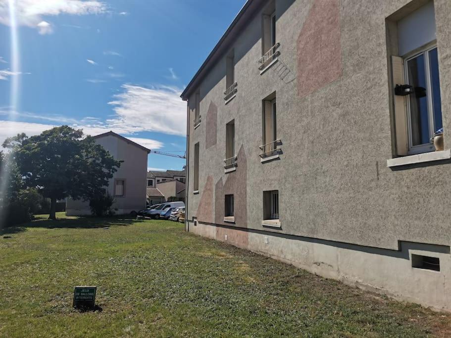 Super Appartement Chez Mon General Клермон-Ферран Экстерьер фото